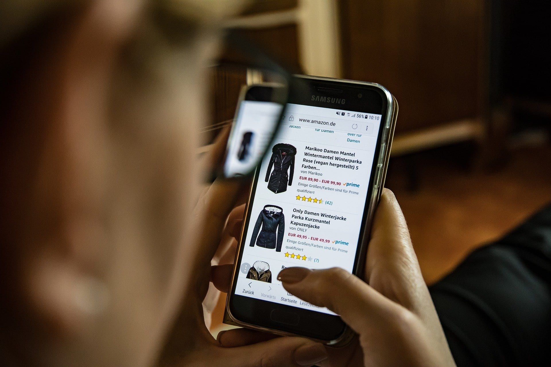 What are the advantages of online shopping