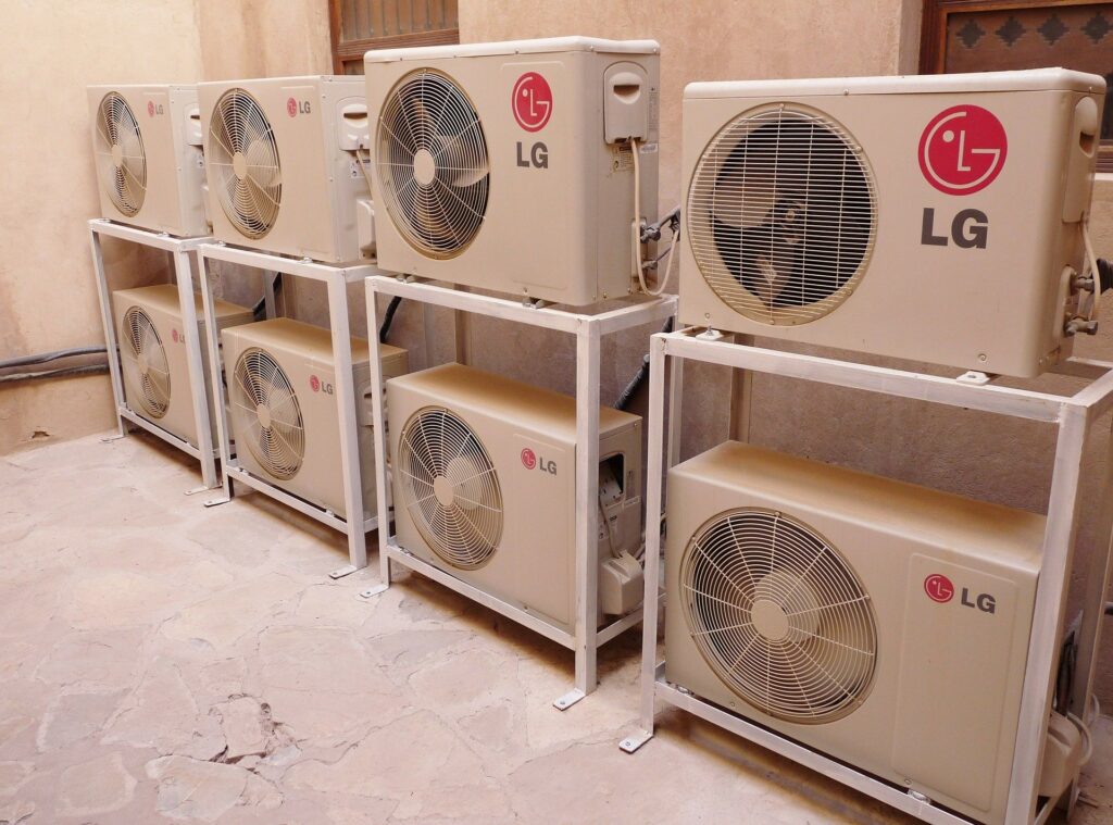 Advantages and Disadvantages Of Using An Air Conditioner 2024